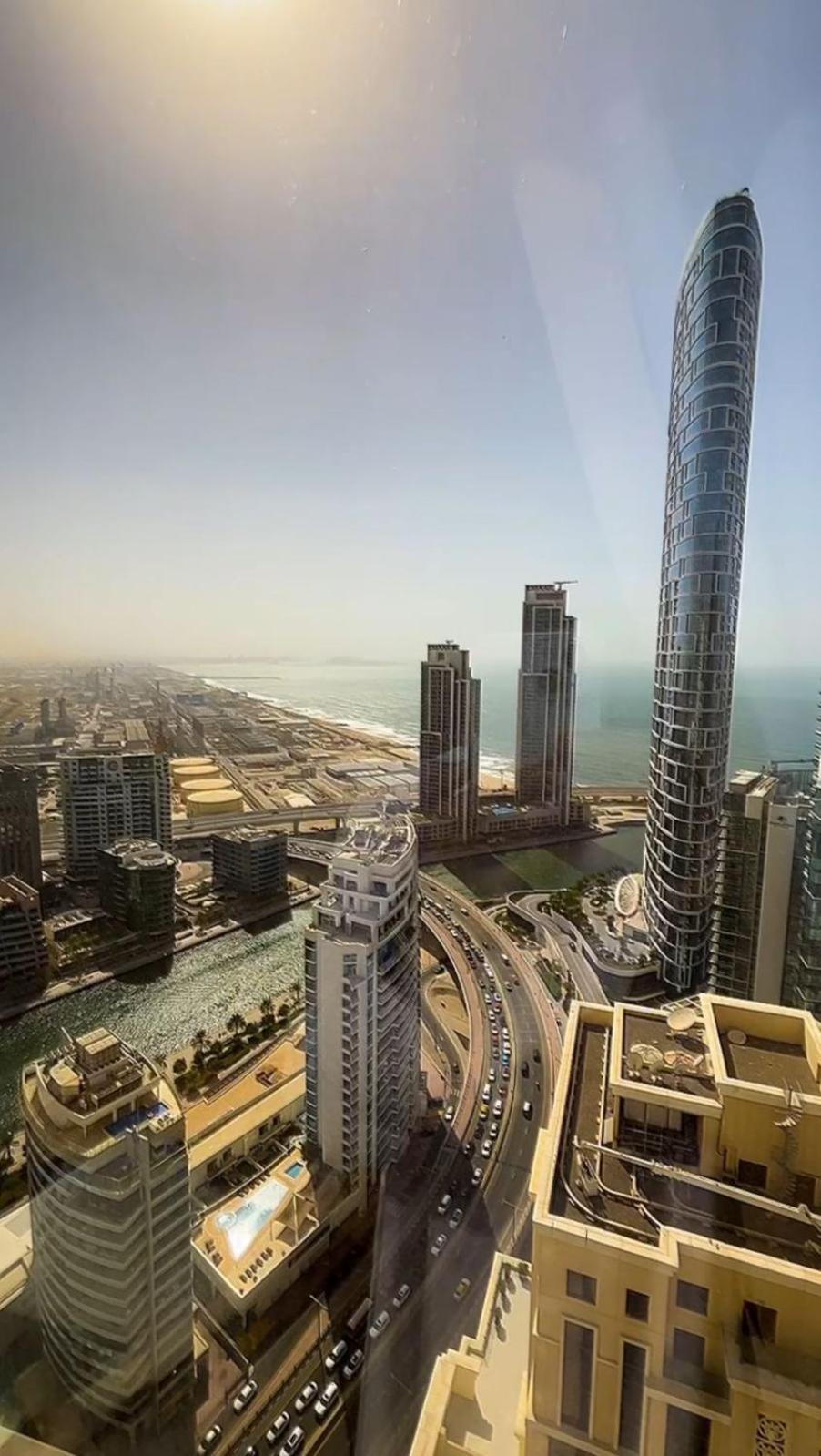 The Premium Jbr Sea View Luxury Suite Awarded "Traveller Award 2025" Дубай Екстериор снимка